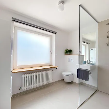 Stilvolles Apartment Mit Bergblick-Huette Und Garten Wolfratshausen Buitenkant foto
